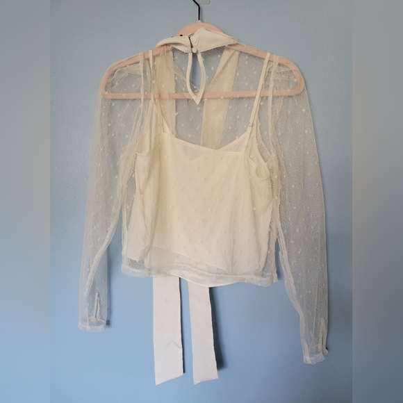 Express Tulle Polka Dot Tie Mock Neck Puff Sleeve Top Cream XS - Picture 3 of 11